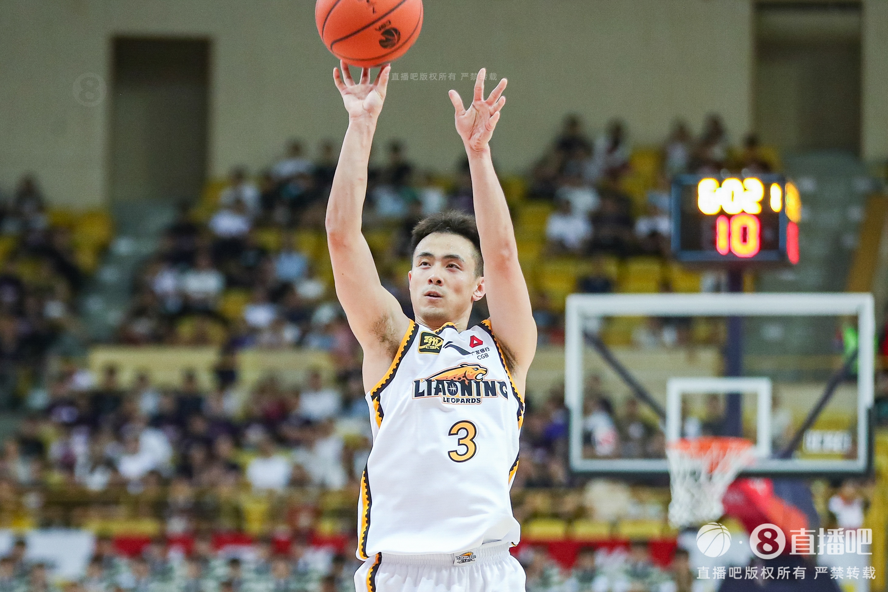 辽宁心理压力太大了 上半场20罚仅9中&罚球就丢了11分