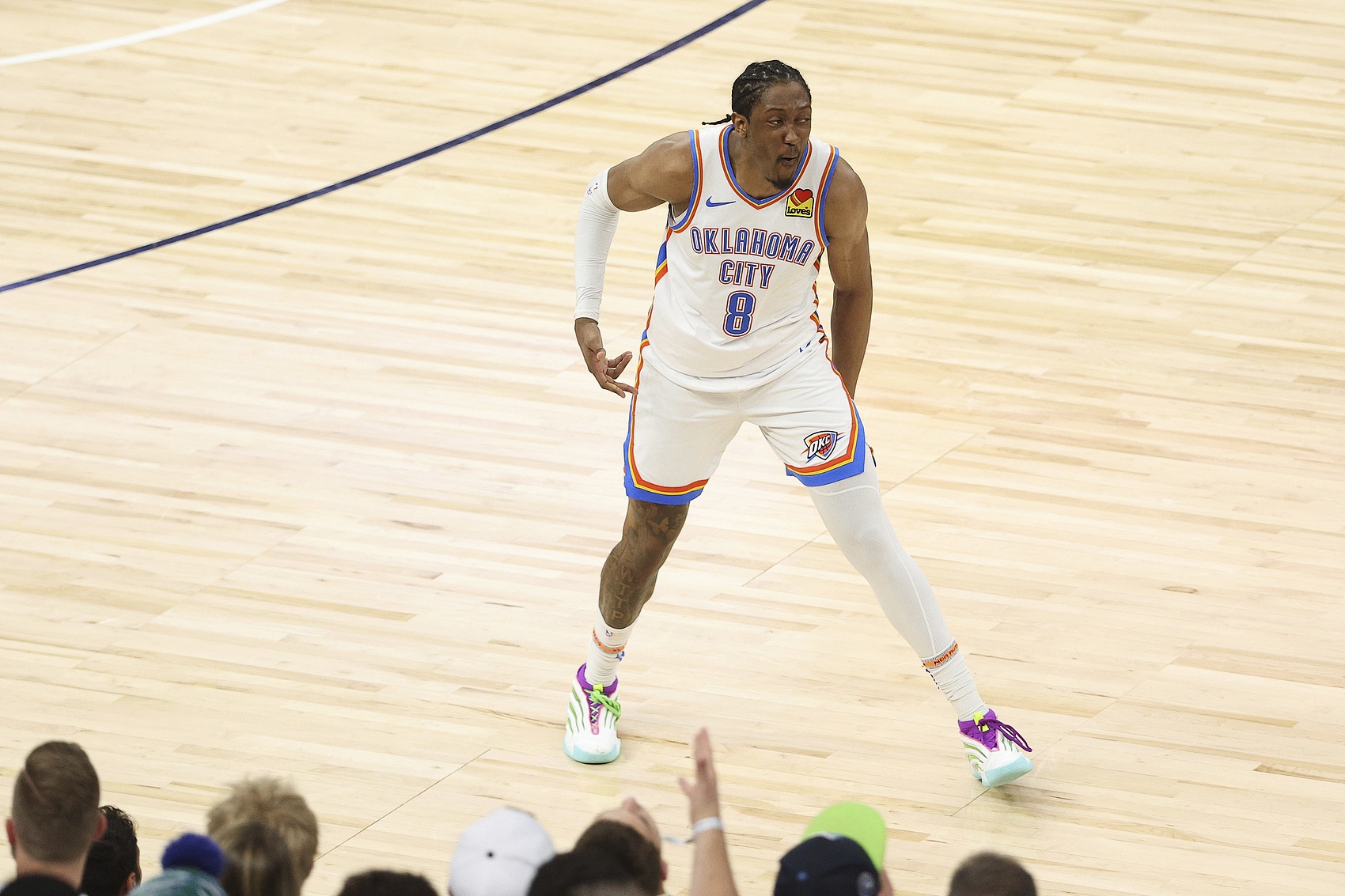 正负值+25并列最高！杰伦-威廉姆斯14中7拿到19分8板5助1断1帽