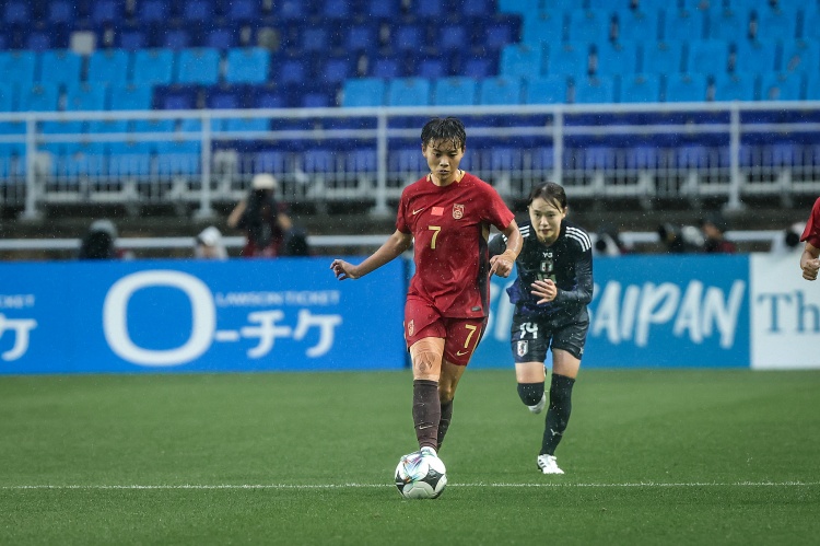 王霜：这趟的收获大于结果，相信年轻球员能更茁壮成长